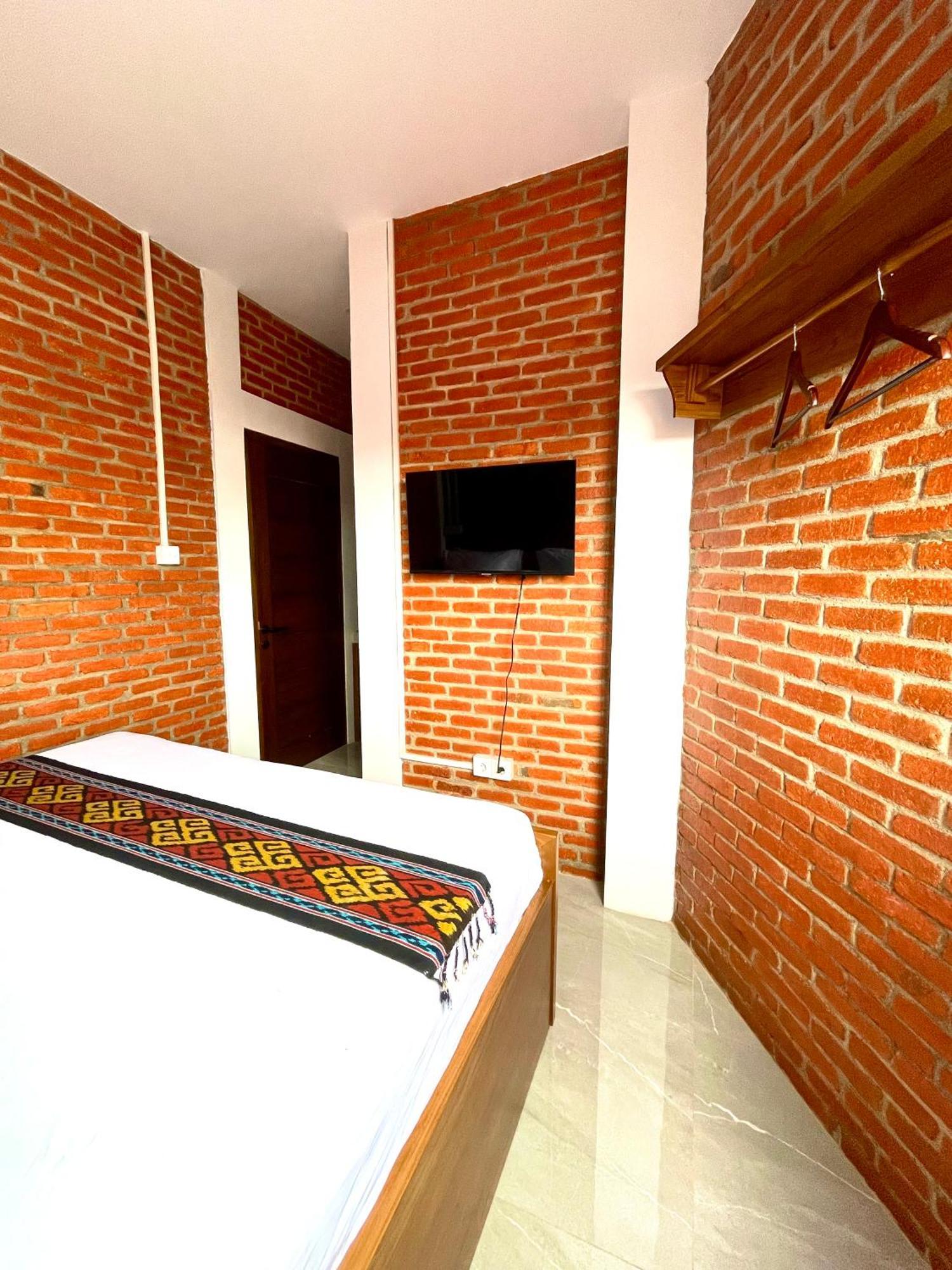 Puu Pau Hotel & Coffee Shop Labuan Bajo Esterno foto